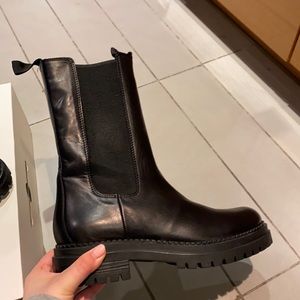 ALDO BOOTS